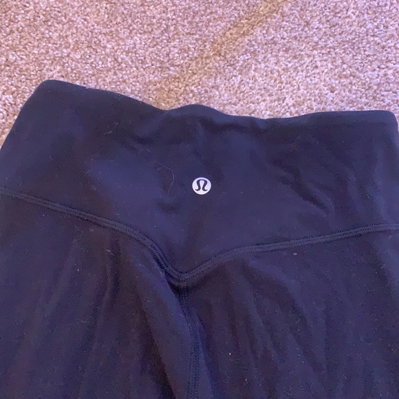 Black Lululemon joggers - Picture 3 of 4